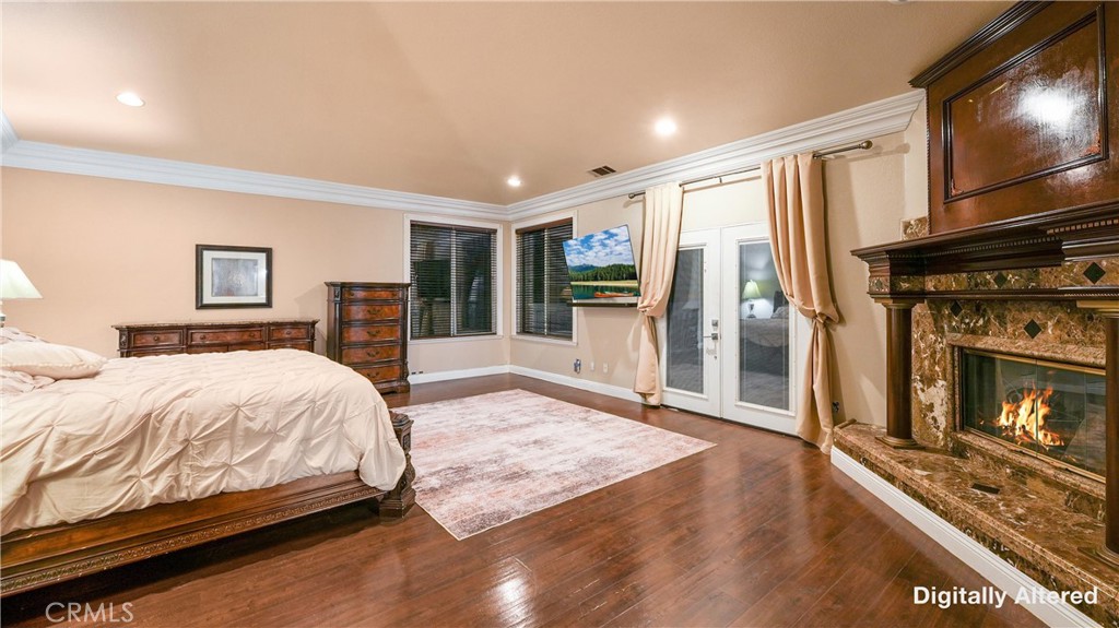 922 Armata Dr