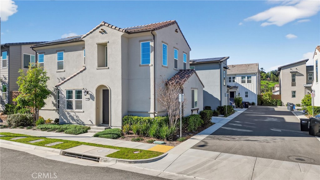 4044 Shada Ln