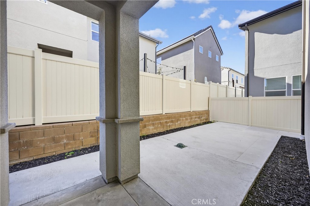 4044 Shada Ln