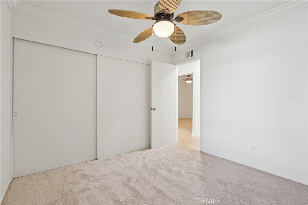 2322 Avenida Del Vista