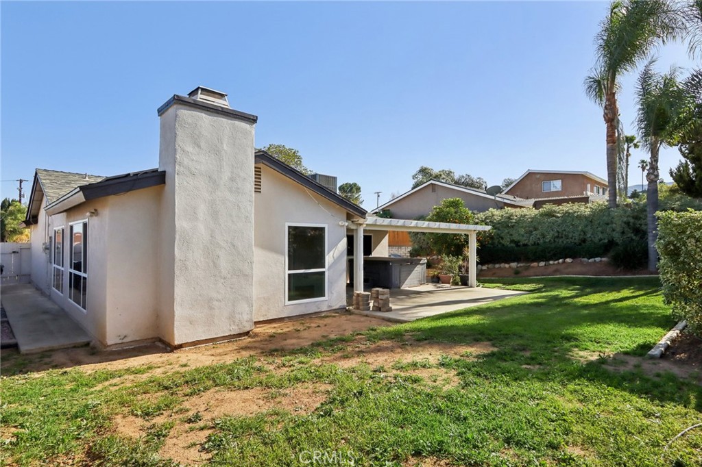 2322 Avenida Del Vista