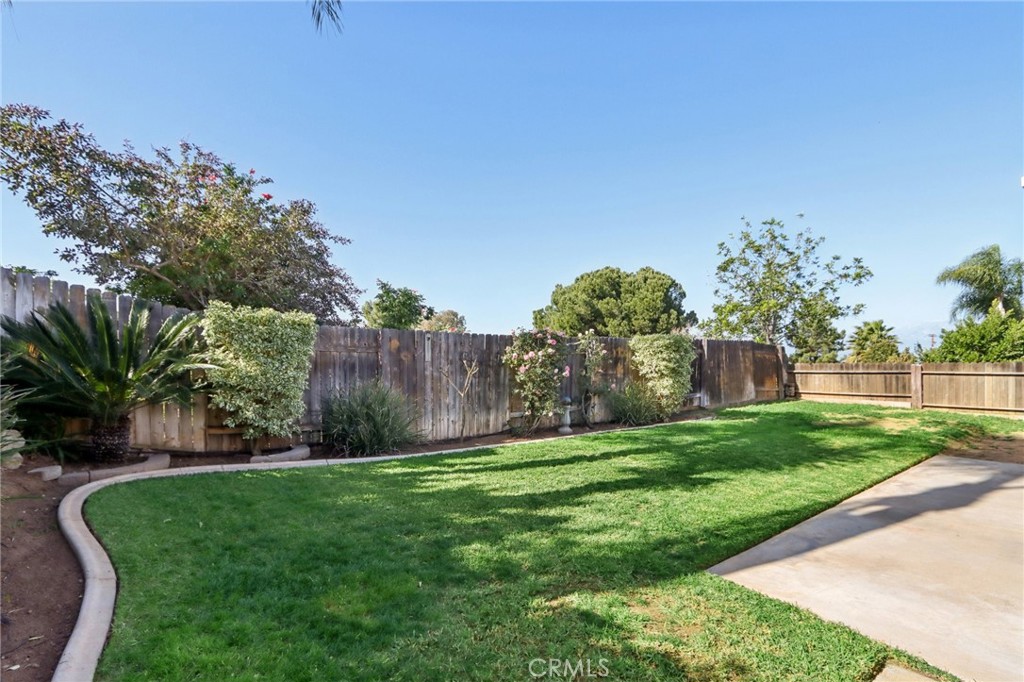 2322 Avenida Del Vista