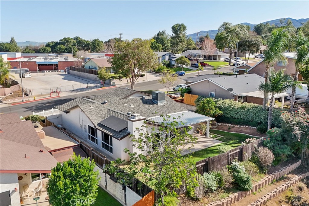 2322 Avenida Del Vista