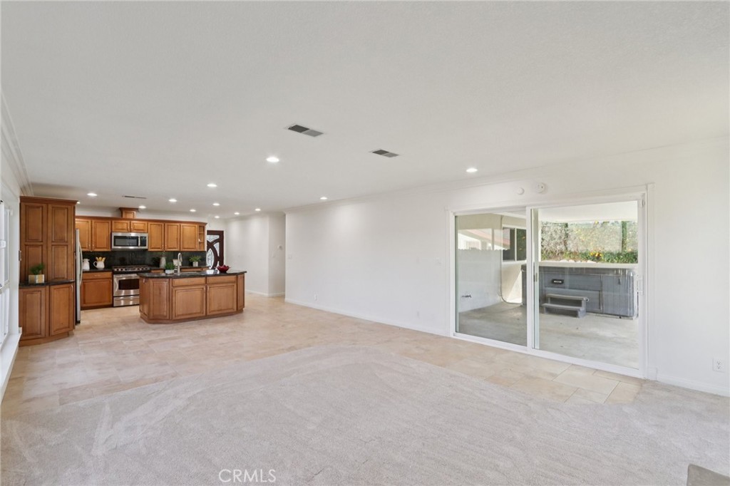 2322 Avenida Del Vista