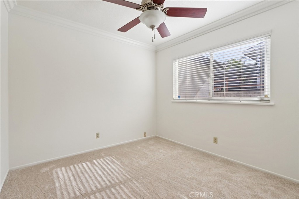 2322 Avenida Del Vista