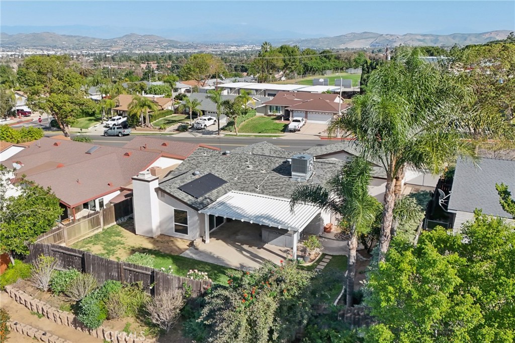 2322 Avenida Del Vista