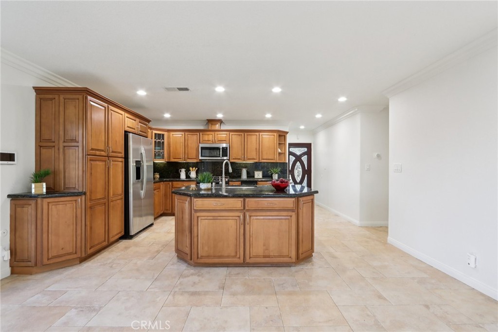 2322 Avenida Del Vista