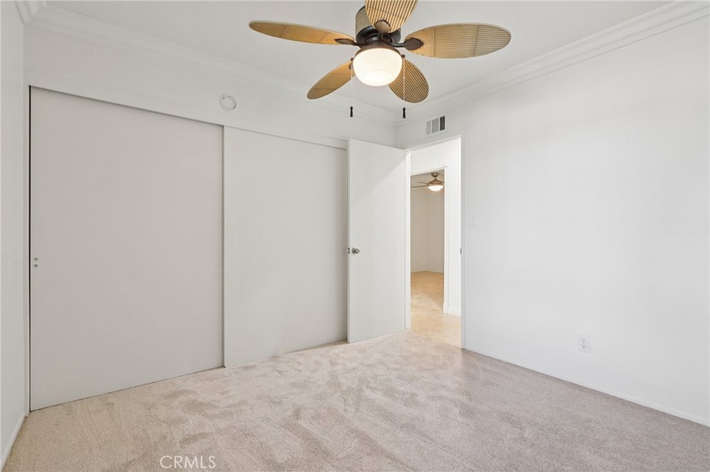 2322 Avenida Del Vista