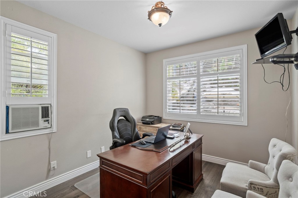 1062 Mccall Dr