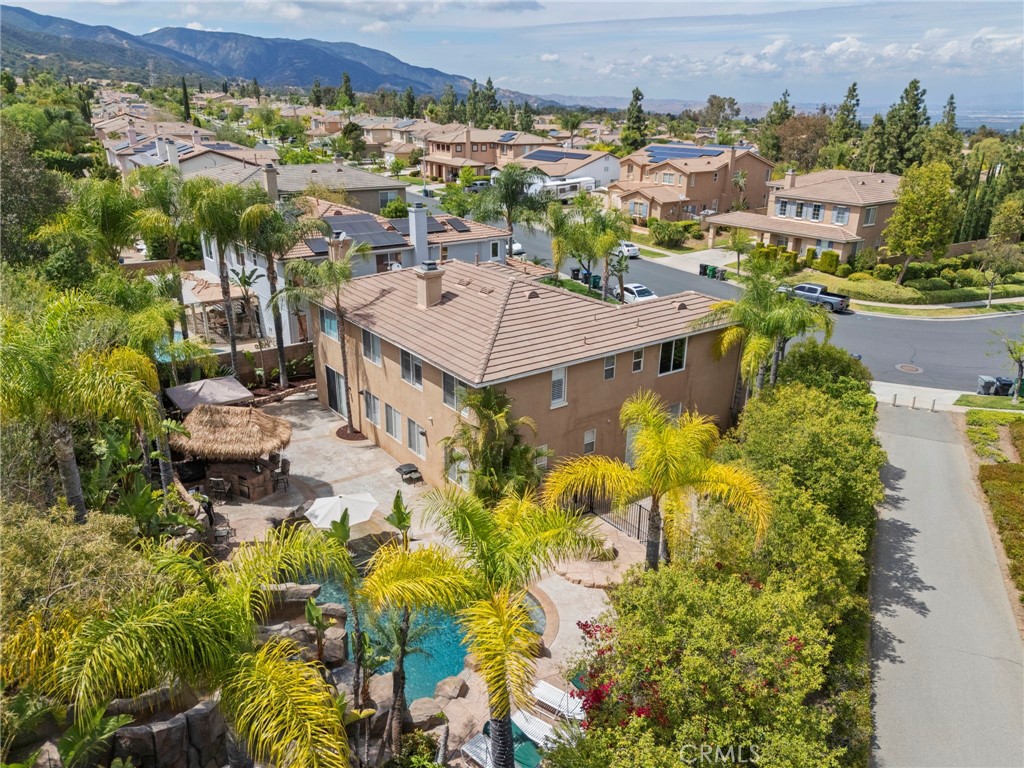 1062 Mccall Dr
