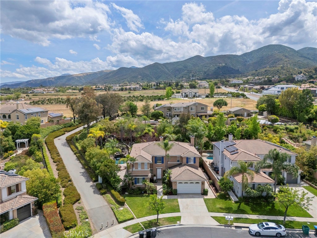 1062 Mccall Dr