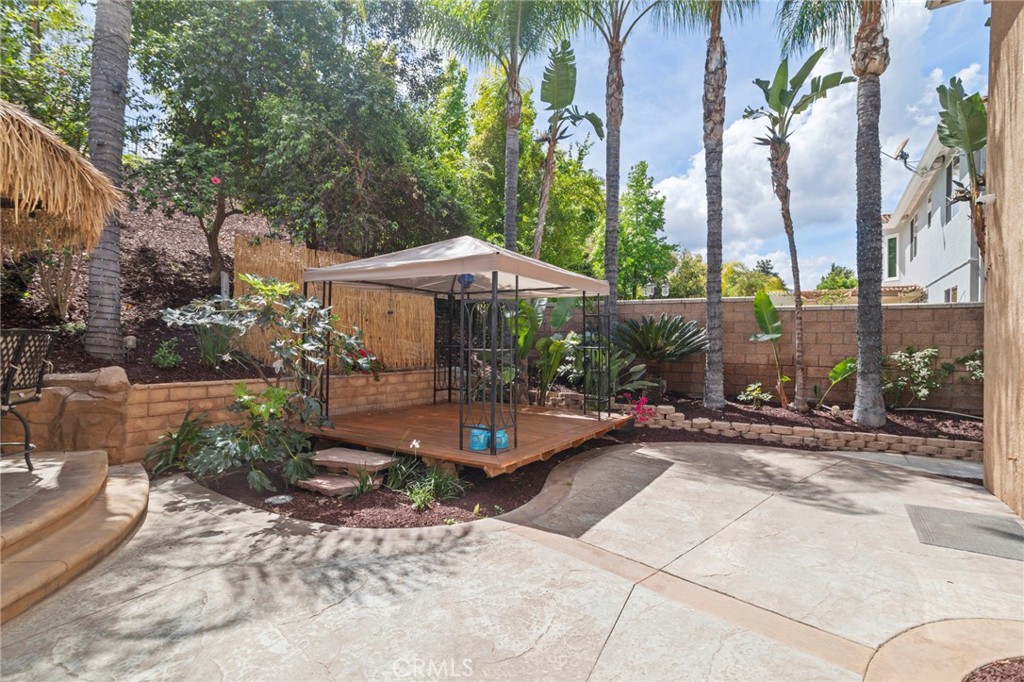 1062 Mccall Dr