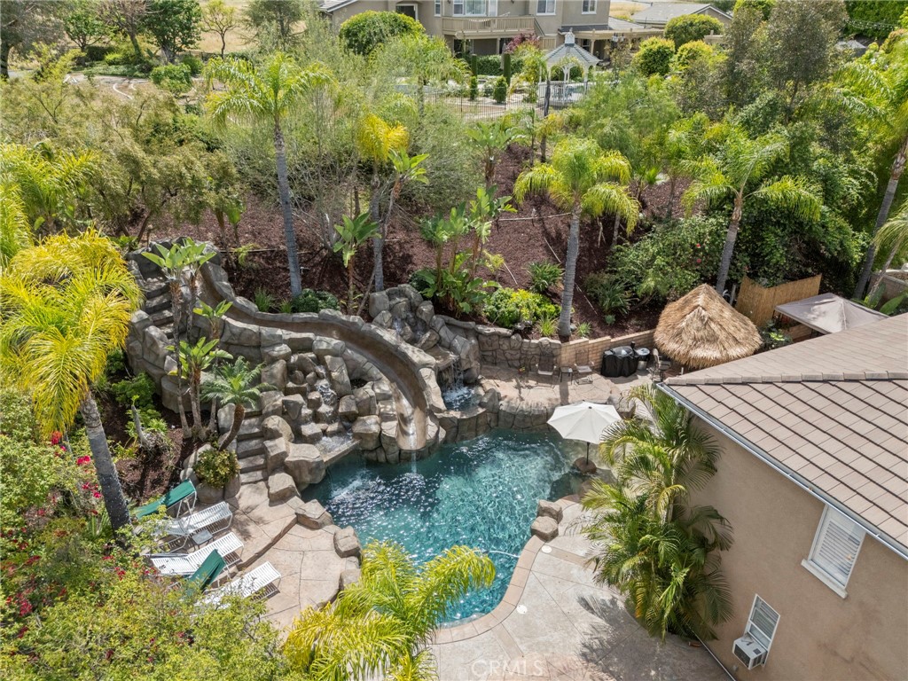 1062 Mccall Dr