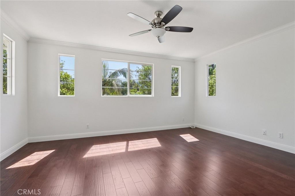 1041 Stanislaus Dr.