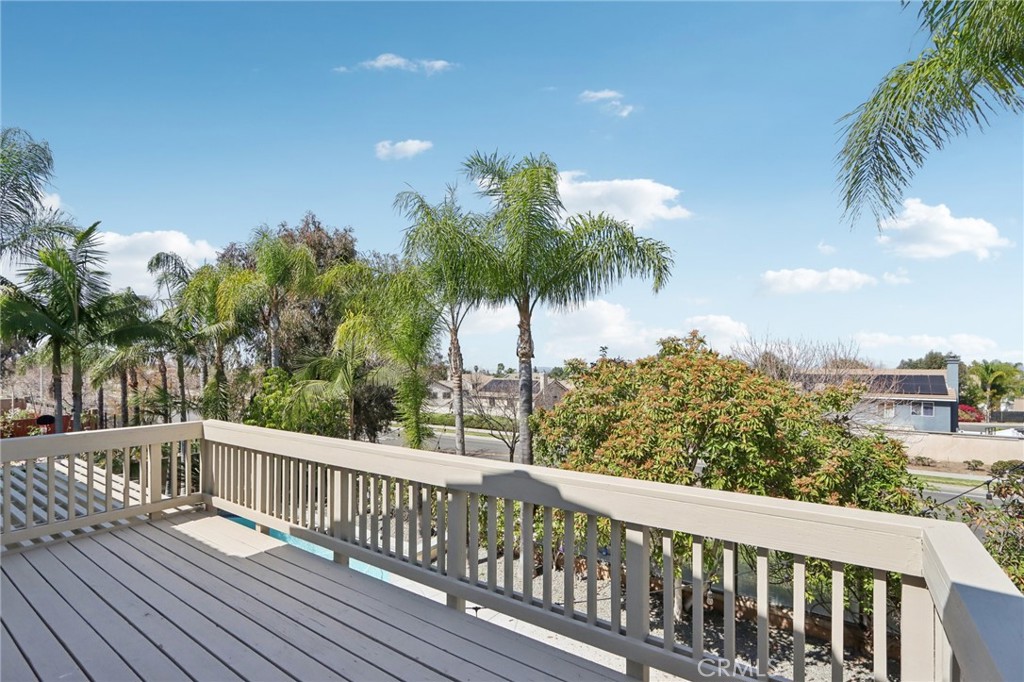 1041 Stanislaus Dr.
