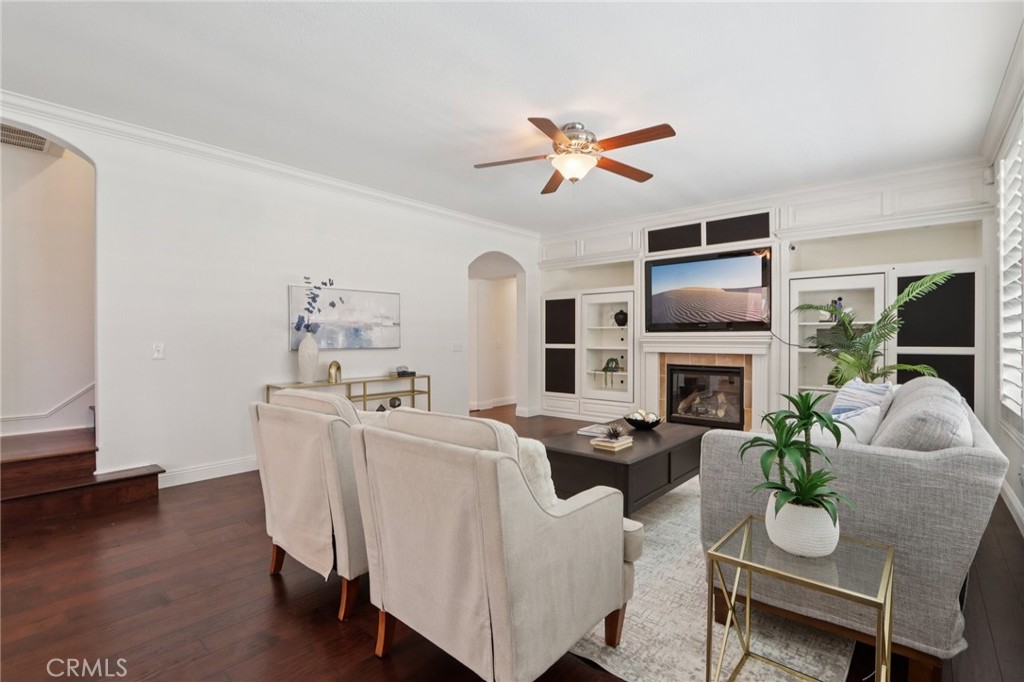 1041 Stanislaus Dr.