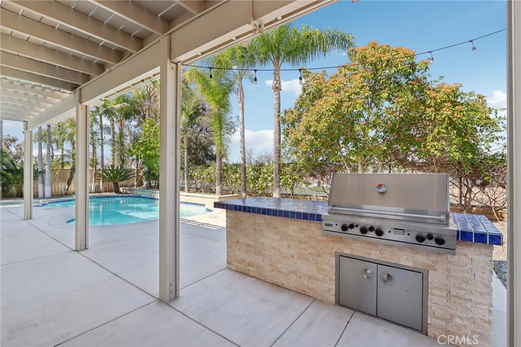1041 Stanislaus Dr.