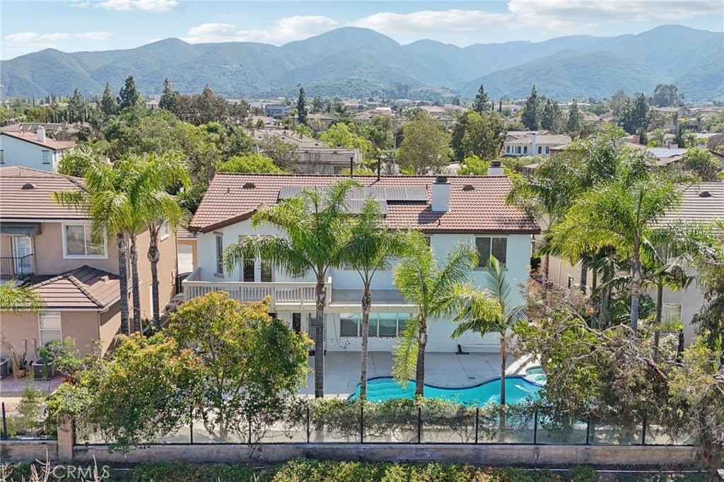 1041 Stanislaus Dr.