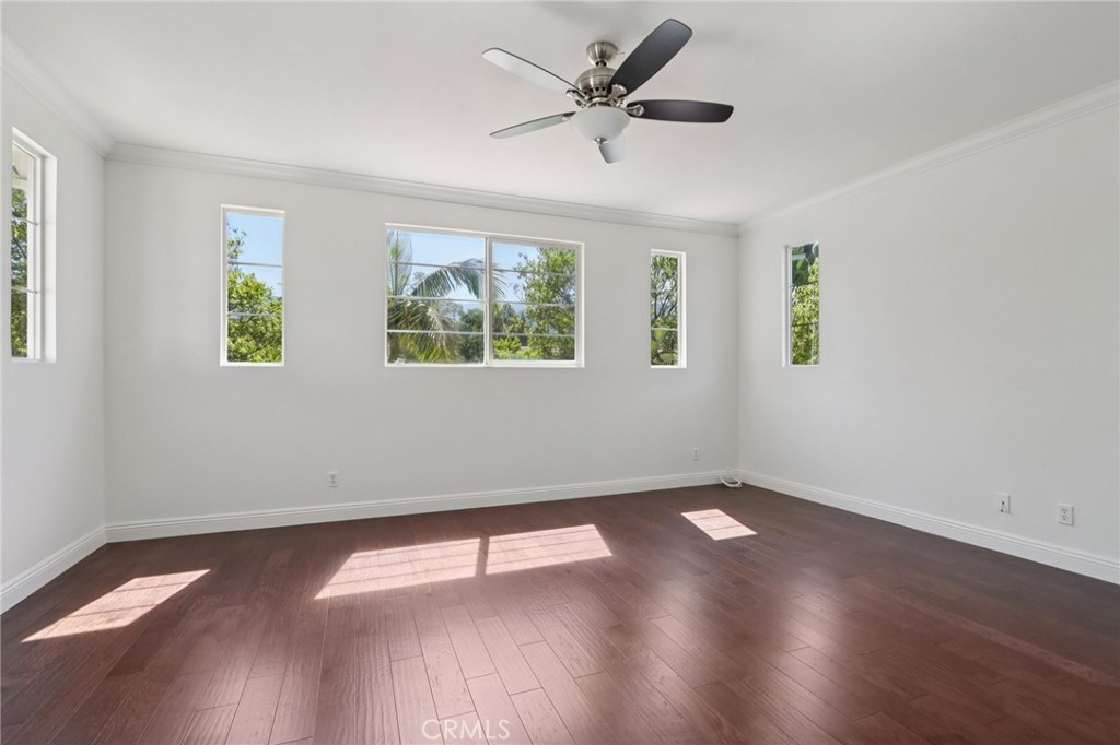 1041 Stanislaus Dr.