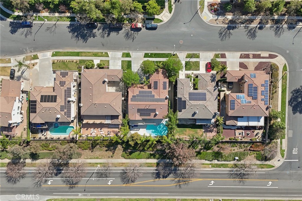 1041 Stanislaus Dr.