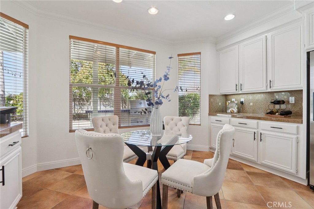1041 Stanislaus Dr.