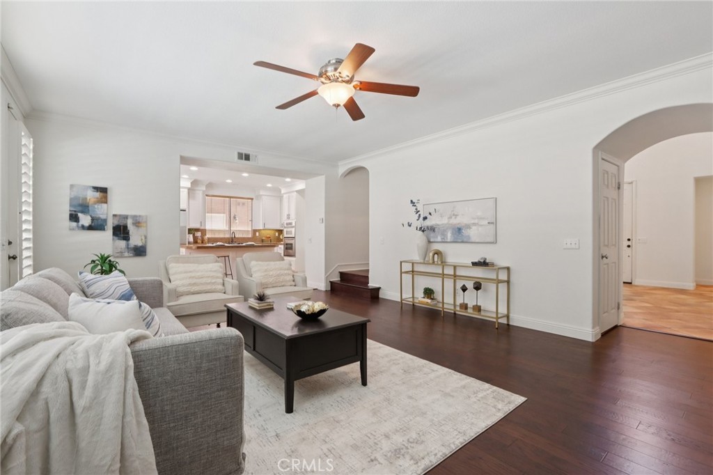 1041 Stanislaus Dr.
