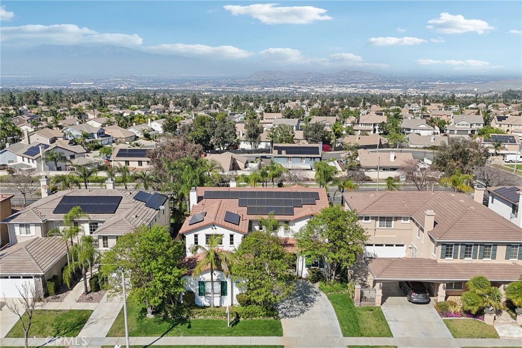 1041 Stanislaus Dr.