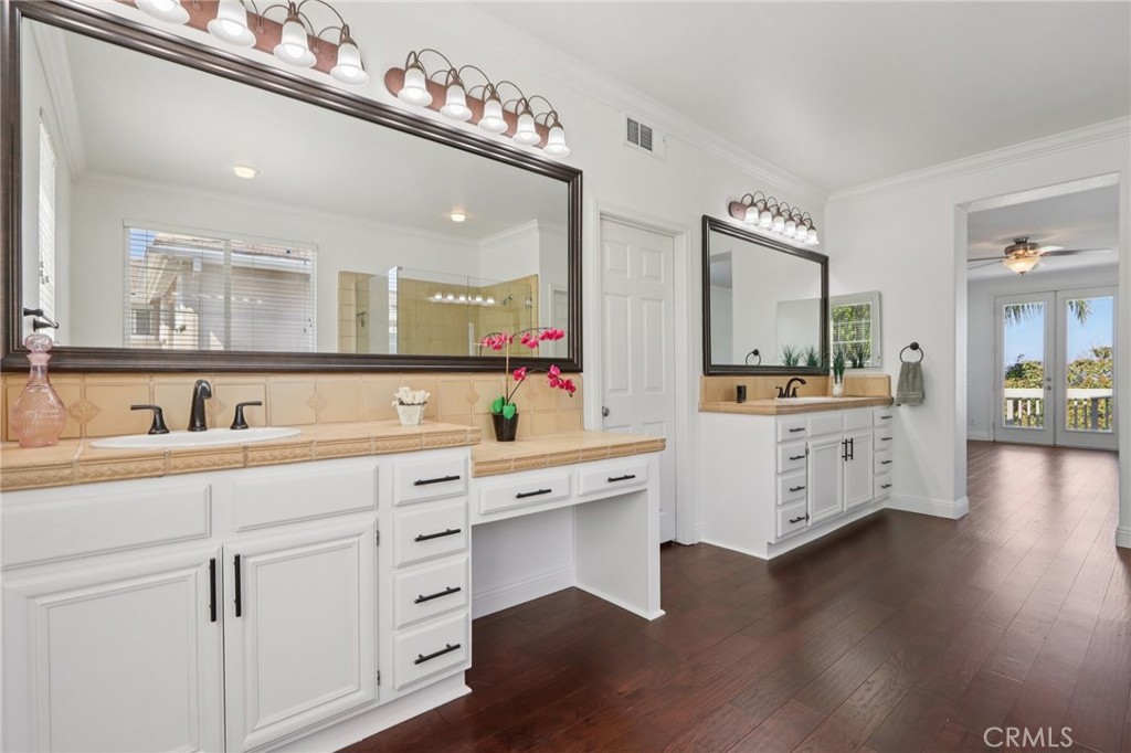 1041 Stanislaus Dr.