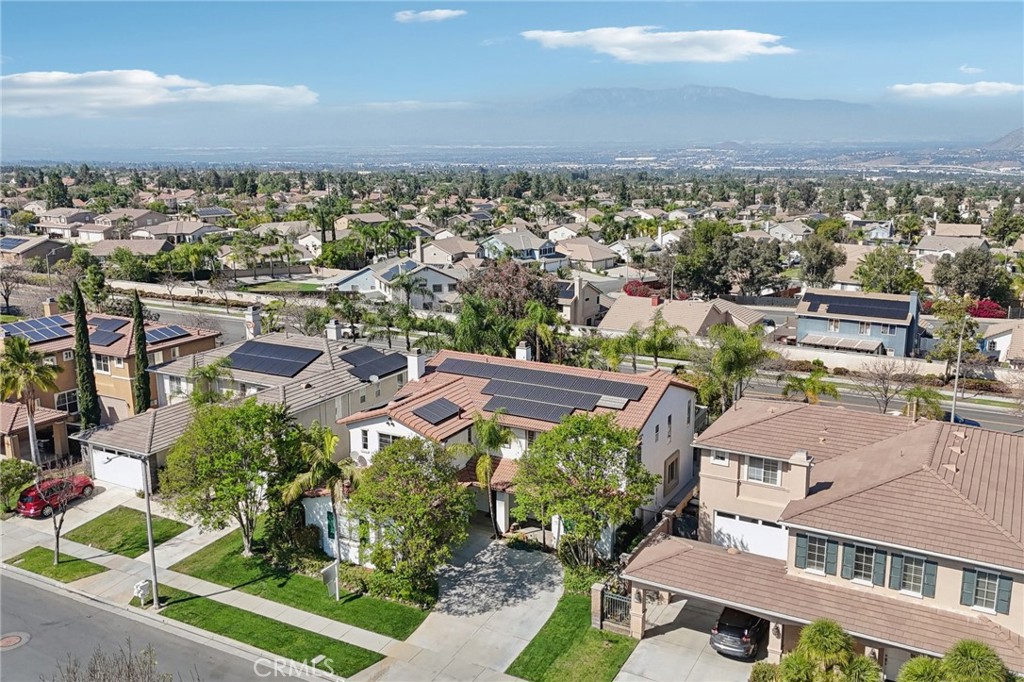 1041 Stanislaus Dr.