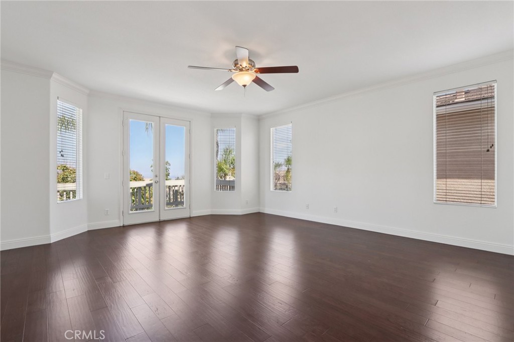 1041 Stanislaus Dr.
