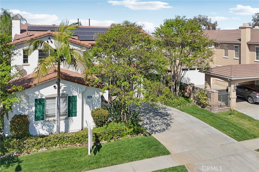 1041 Stanislaus Dr.