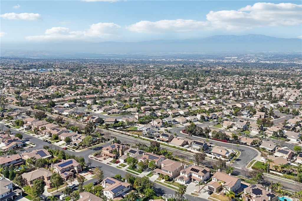 1041 Stanislaus Dr.