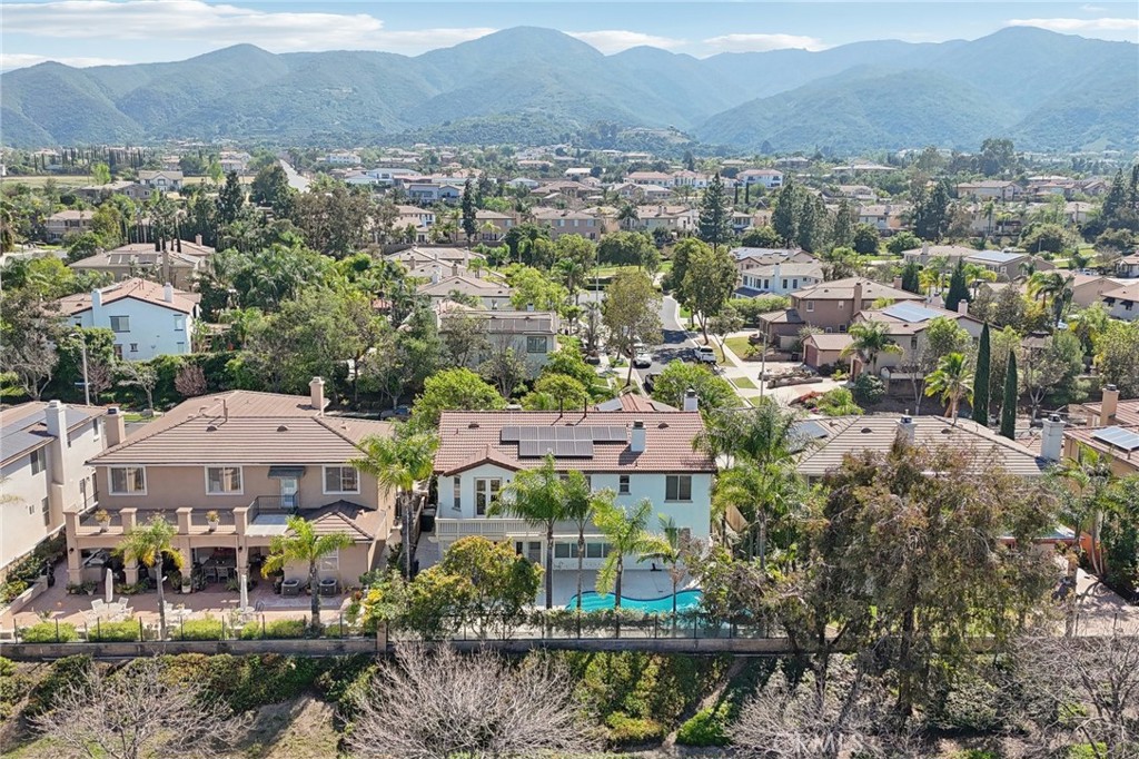 1041 Stanislaus Dr.