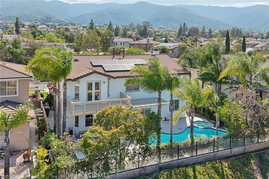 1041 Stanislaus Dr.