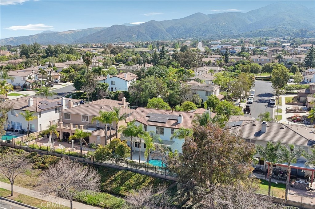 1041 Stanislaus Dr.