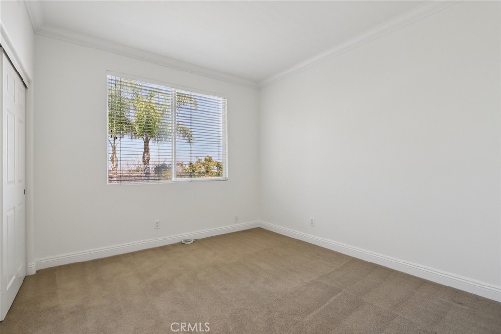 1041 Stanislaus Dr.