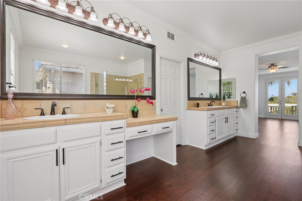 1041 Stanislaus Dr.