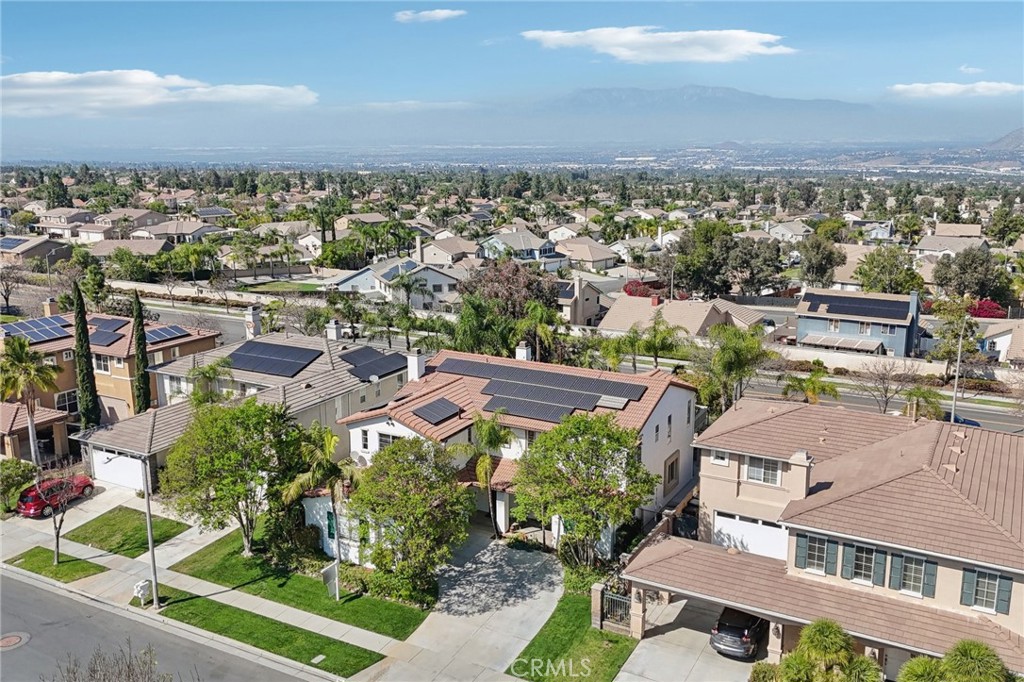 1041 Stanislaus Dr.