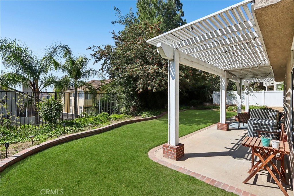 420 Somerset Cir