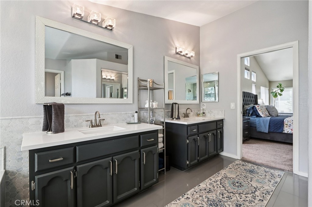420 Somerset Cir