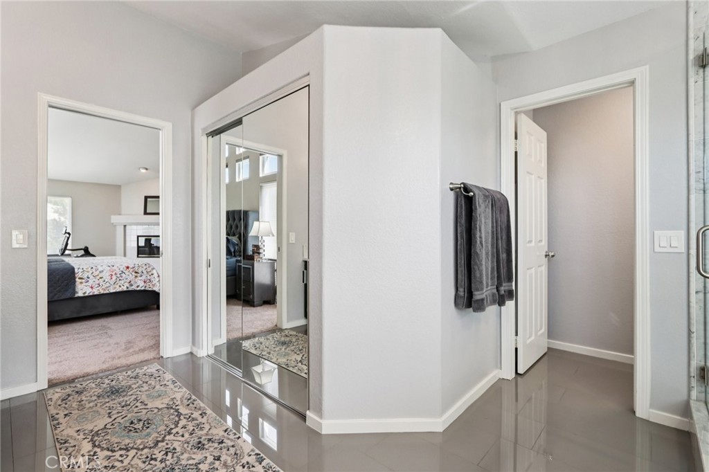 420 Somerset Cir
