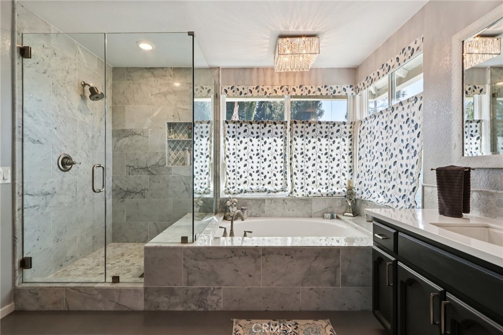 420 Somerset Cir