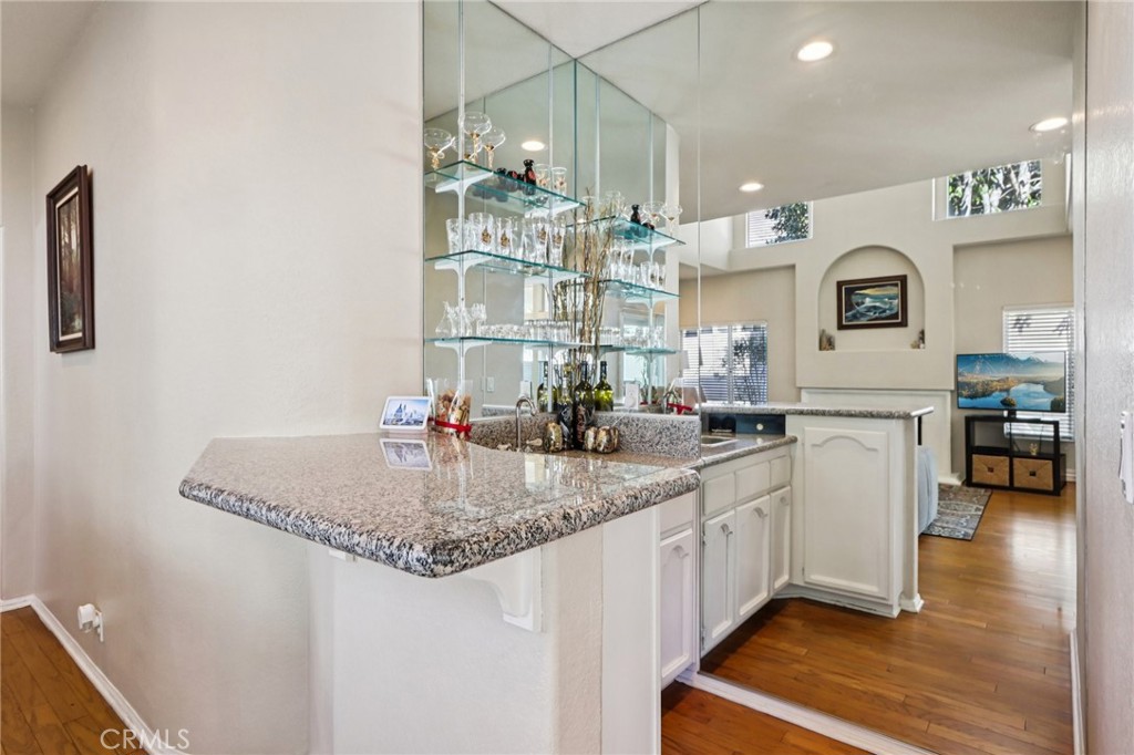 420 Somerset Cir
