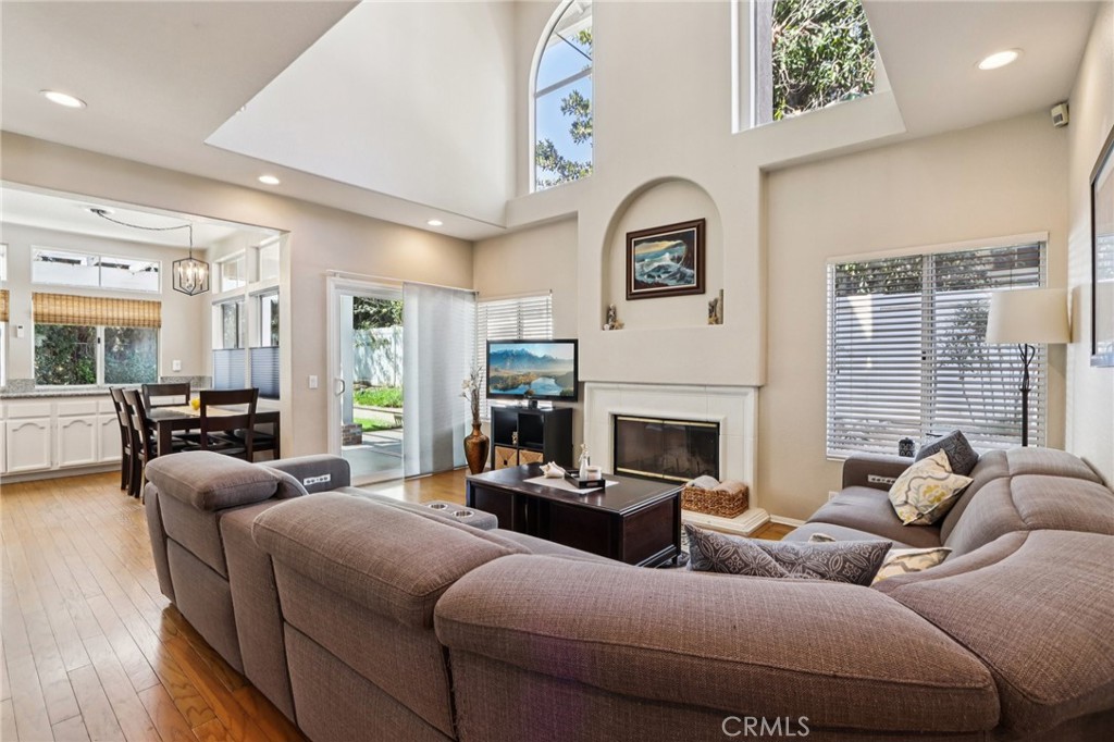 420 Somerset Cir