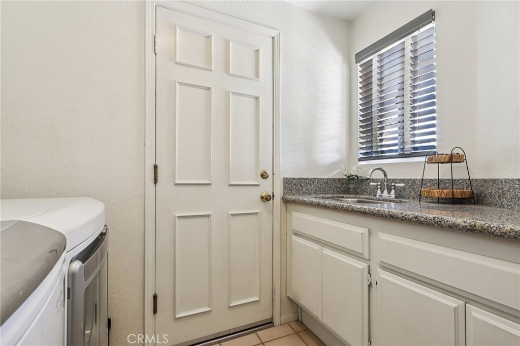 420 Somerset Cir
