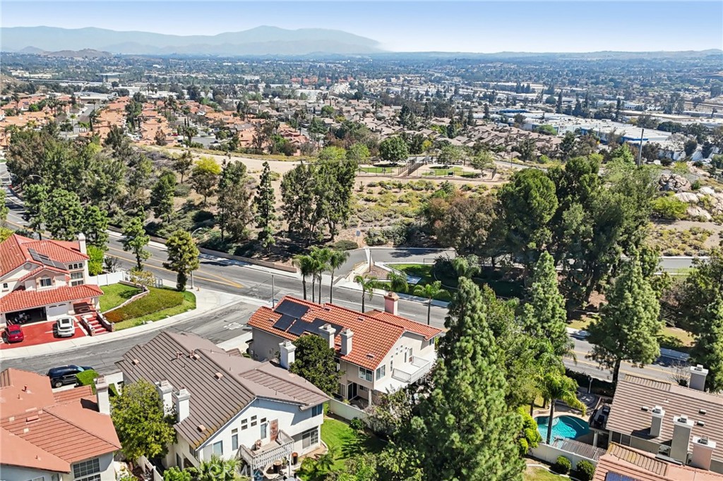 420 Somerset Cir