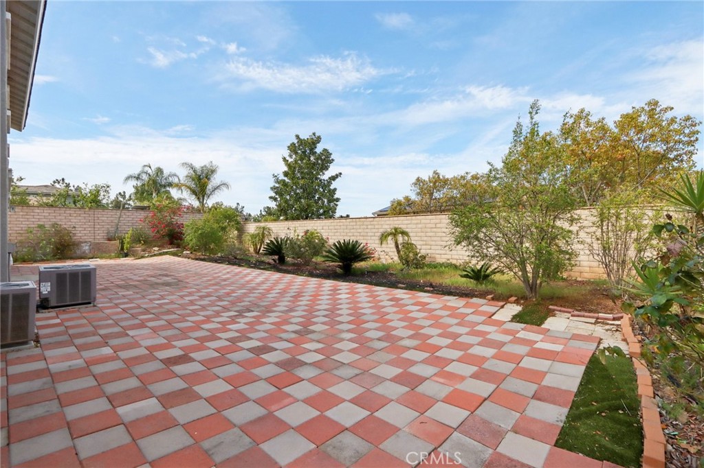 1659 Via Sevilla St
