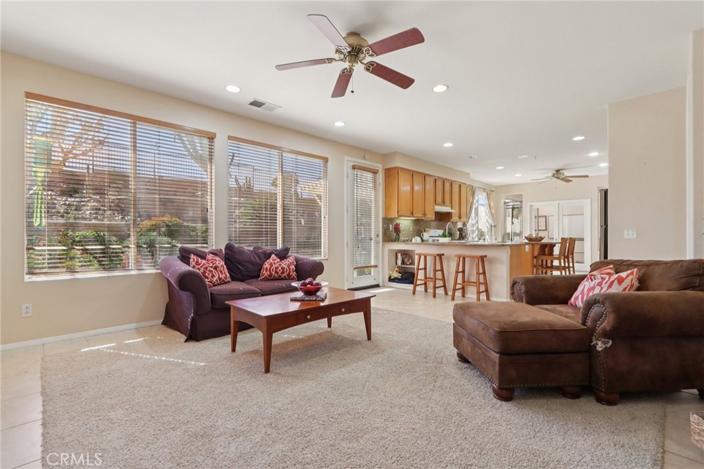 3770 Deerlodge Cir