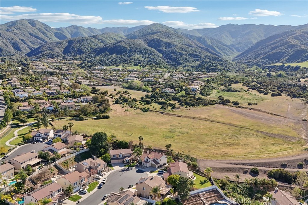 3770 Deerlodge Cir