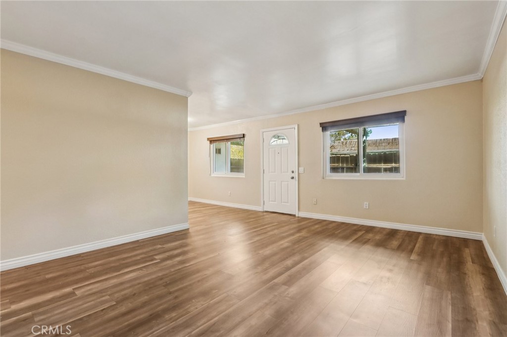 2561 Gonzaga Ln